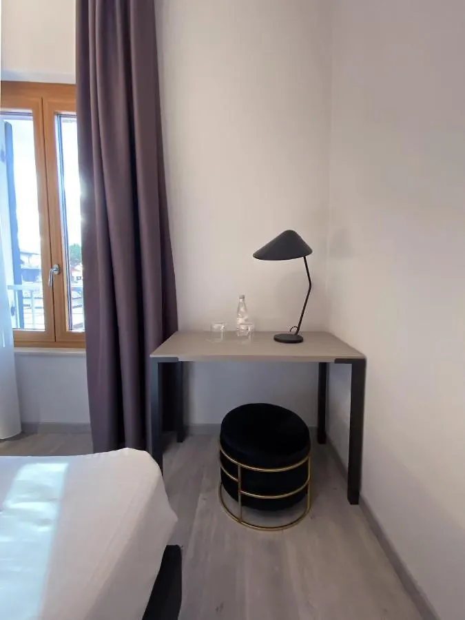 Hotel Astoria Garda  3*, Garda (Verona) Italy