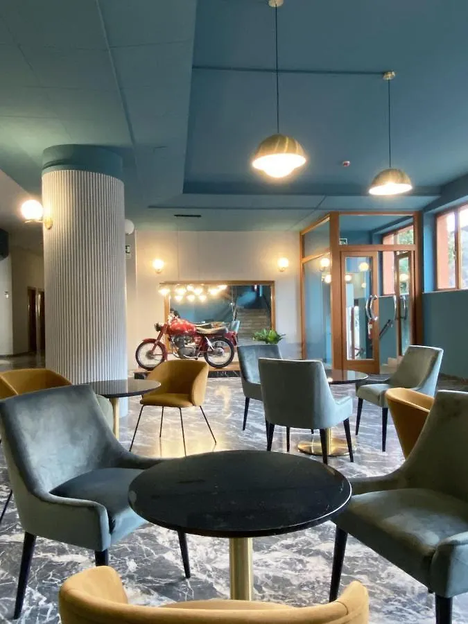 Hotel Astoria Garda