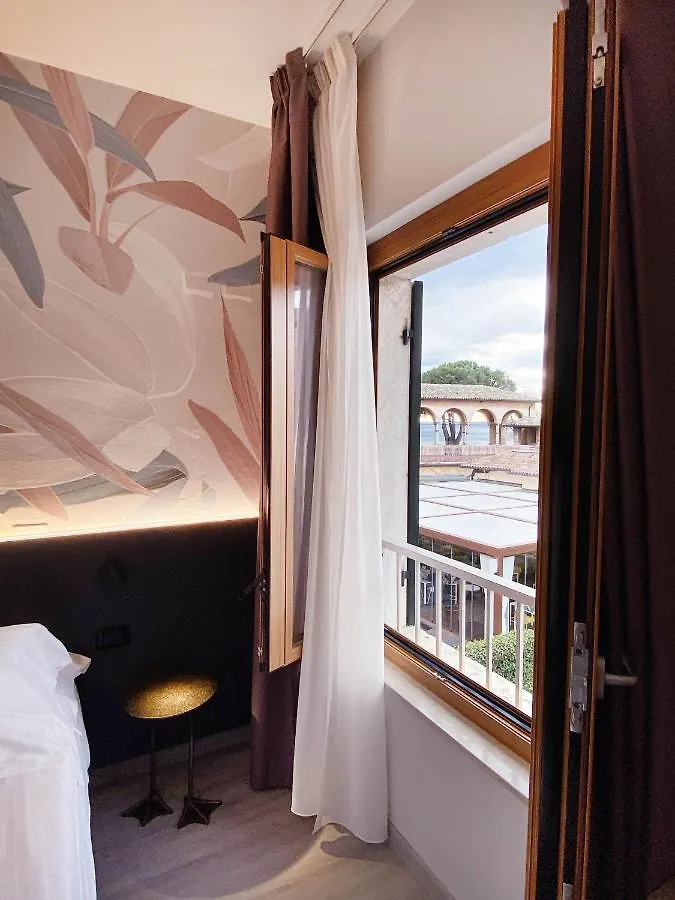 Hotel Astoria Garda  Italy