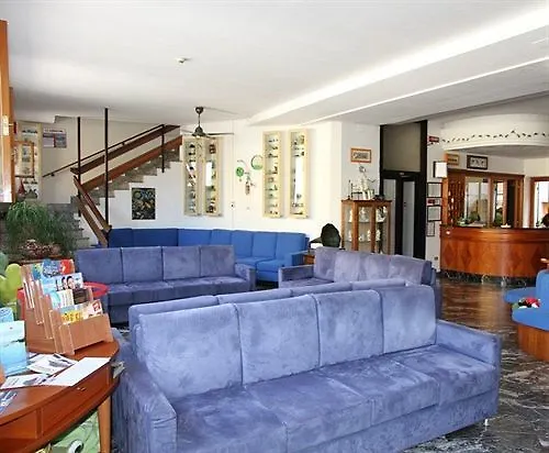 Hotel Astoria 가르다