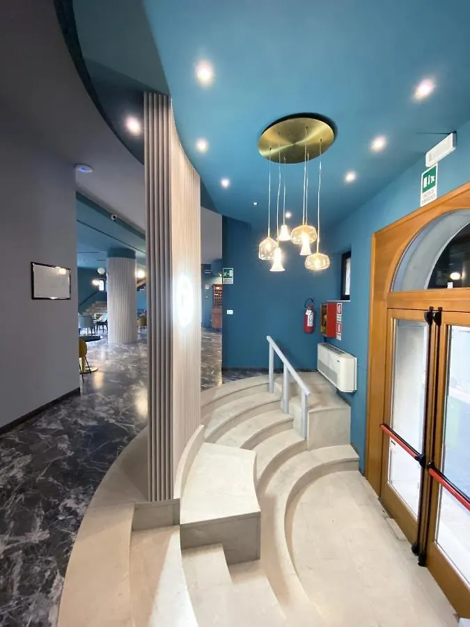 Hotel Astoria Garda  3*, Garda (Verona)