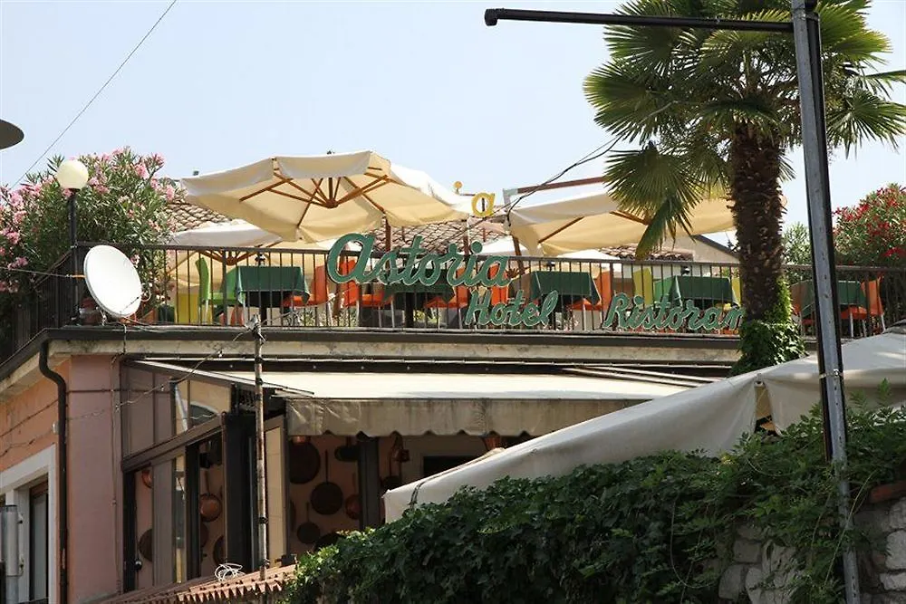 Hotel Astoria Garda  3*, Garda (Verona)