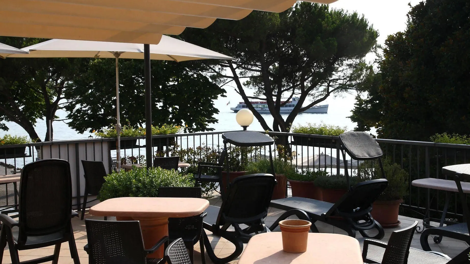 Hotel Astoria Garda