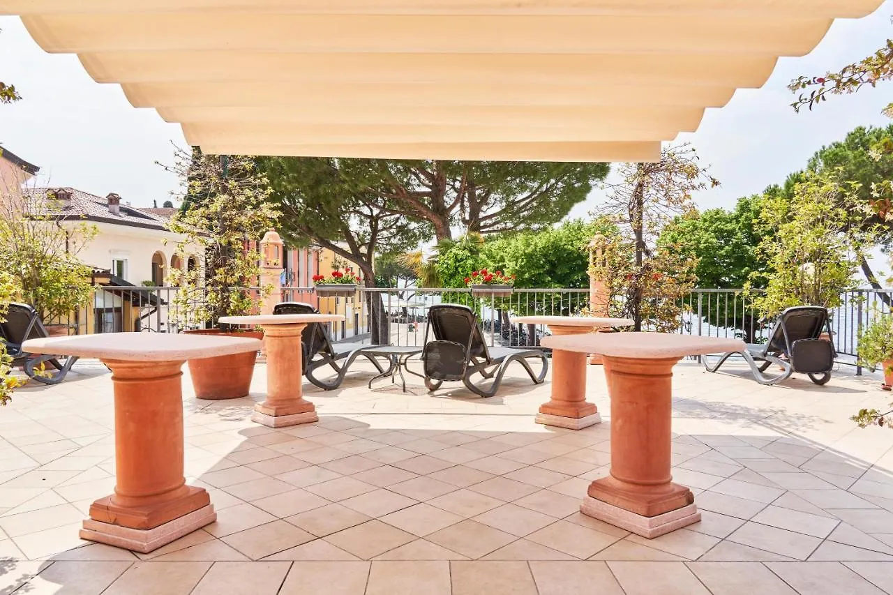 Hotel Astoria Garda