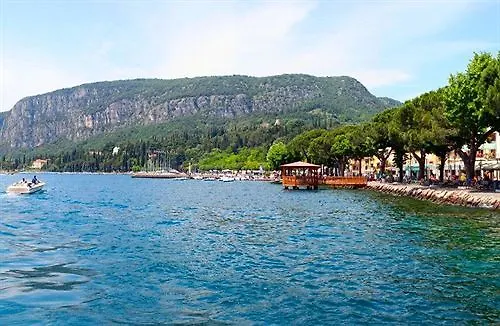 Hotel Astoria Garda